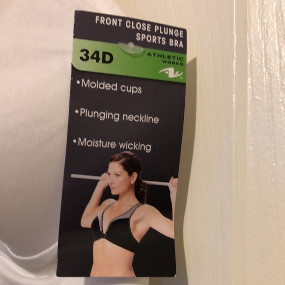 NWT Sports bra , Size 34 D . White . - Picture 2 of 4